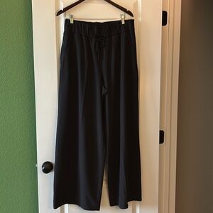All in Motion Black Wide Leg Active Pants